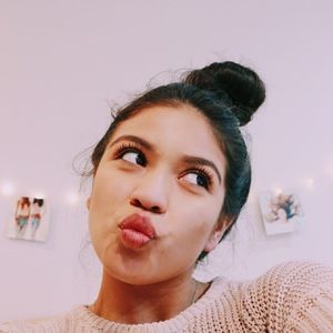 Meet your Posher, Alegra